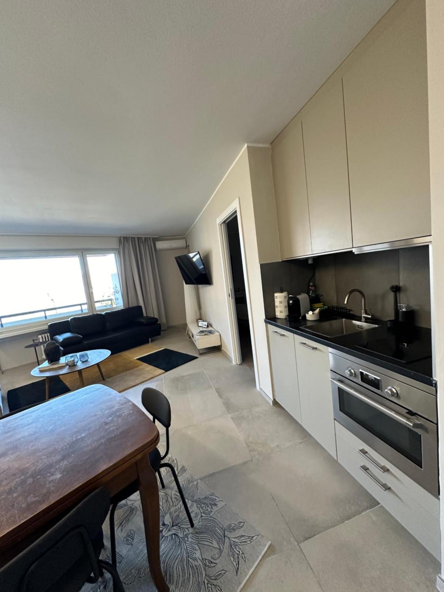 Bellavista Apartment بيسون المظهر الخارجي الصورة